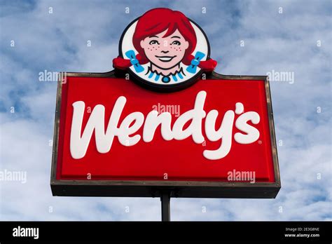 Wendys logo hi-res stock photography and images - Alamy