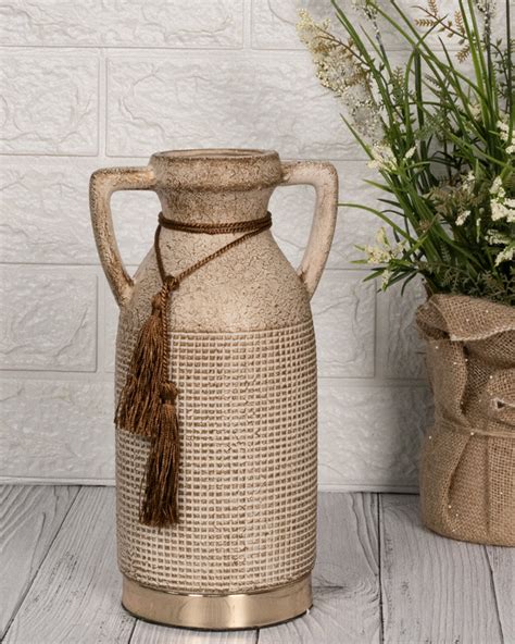 Terraloom Vase – Aarvi Decor Studio