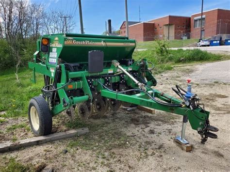 Homemade No-Till Drill 的图像结果