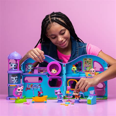 Littlest Pet Shop Playset - Best Toys | NAPPA Awards