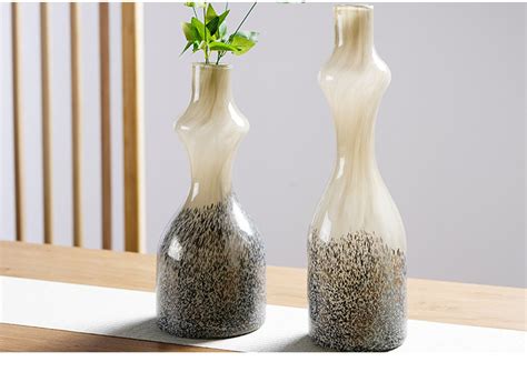 2021年新款玻璃钢花瓶 - 普象网