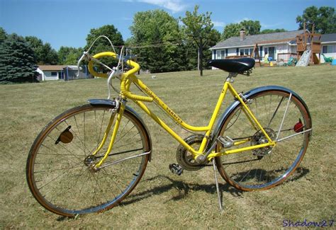 1973 SCHWINN VARSITY LADIES 10-SPEED ROAD BIKE YELLOW USA CONTINENTAL ...