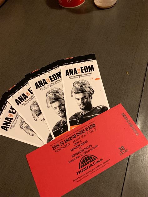 Anaheim Ducks tickets for Sale in South El Monte, CA - OfferUp