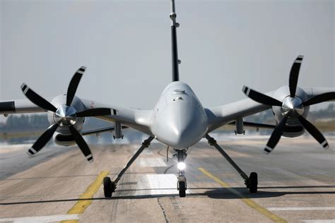 Türkiye to deliver Bayraktar Akinci drones to Somalia: Report - Türkiye ...