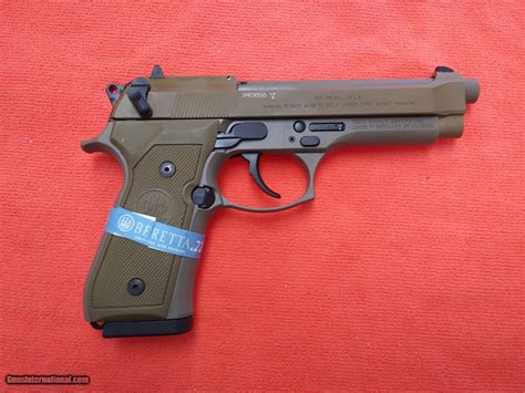 Beretta m9-22 - jawerna