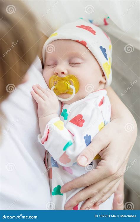 Can You Let Baby Sleep With Pacifier at Laura Painter blog