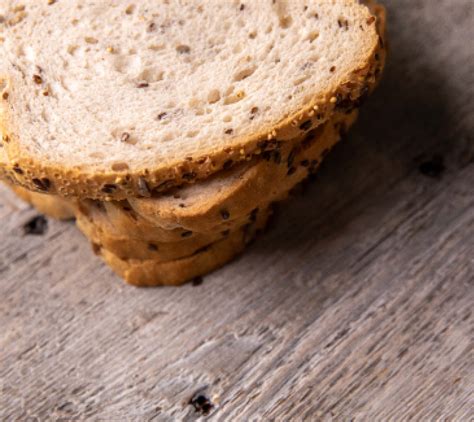 Seeded Bread - Gluten Free Bread, 550g | Carbonaut (Canada)