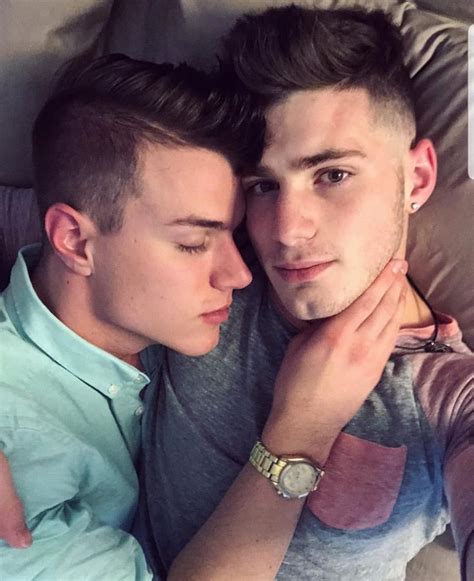 Amor gay | Men | Cute gay couples, Cute gay, Gay