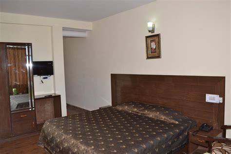 Elixir Cottage Manali, Rooms, Rates, Photos, Reviews, Deals, Contact No ...