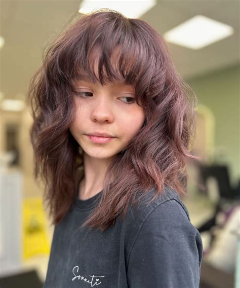 A Wavy Wolf Cut Is The Combination Of Chic And Wild You Need in 2024 ...