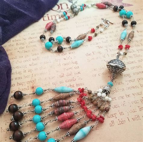 Pretty Palettes necklace designed by Anafiassa | Homemade jewelry, Jewelry art, Jewelry patterns