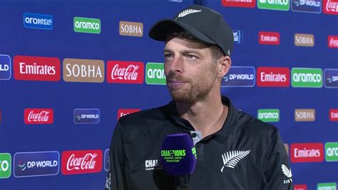 Young, Latham were Excellent: Santner