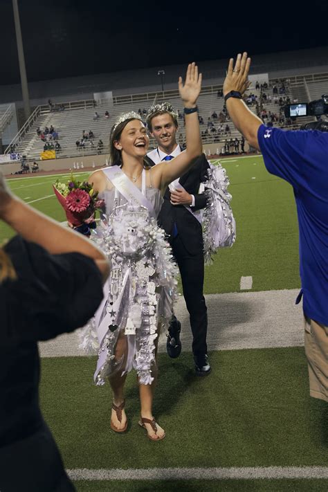 Homecoming Mums, Part of a Texas Tradition, Are Bigger Than Ever - The ...