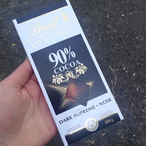Lindt Excellence 90% Cocoa Dark Supreme Chocolate Review