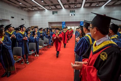 读创网：哈工大（深圳）有了首届国际本科毕业生 - 媒体报道 - 新闻中心 - 哈尔滨工业大学（深圳）