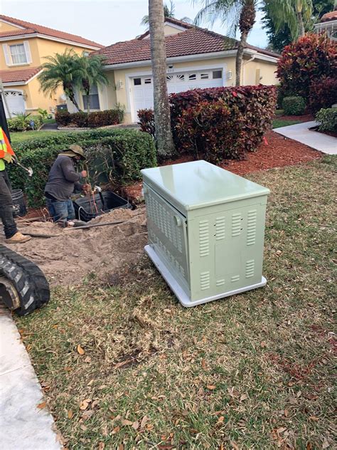 Comcast Utility Box 的图像结果