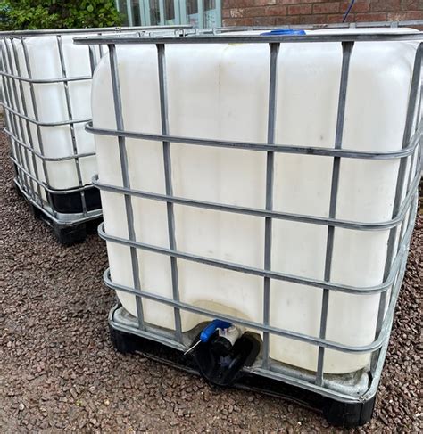 Secondhand Farm Equipment | Water Bowsers and Tankers | 4x 1000L IBC Tanks - Lincolnshire