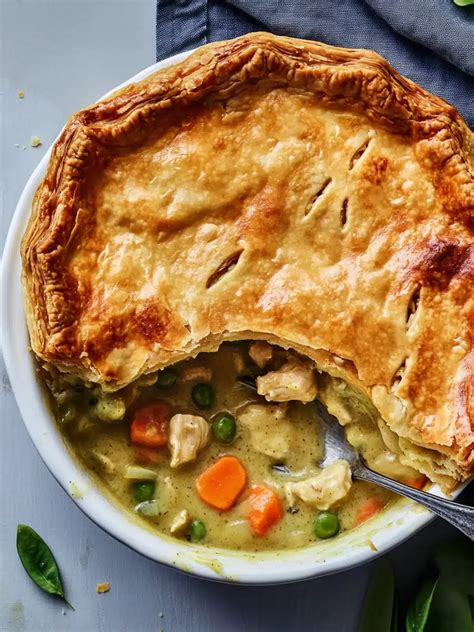 Hearty Green Curry Chicken Pot Pie for Cozy Comfort Nights - Jillian's ...
