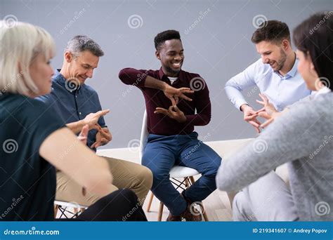 Deaf Person 的图像结果