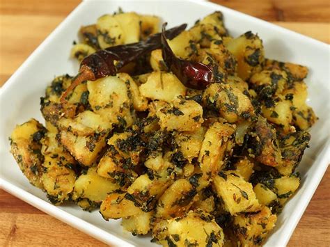 आलू मेथी की सब्जी रेसिपी हिंदी में । Aloo methi sabzi recipe in Hindi