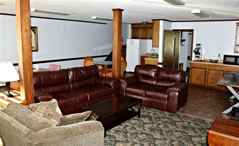 LAKE TIAK-O'KHATA RESORT (Louisville) - Motel Reviews, Photos, Rate ...