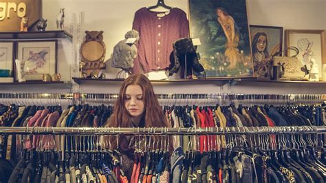 Affordable & Trendy T-Shirts Online India | World of Tee