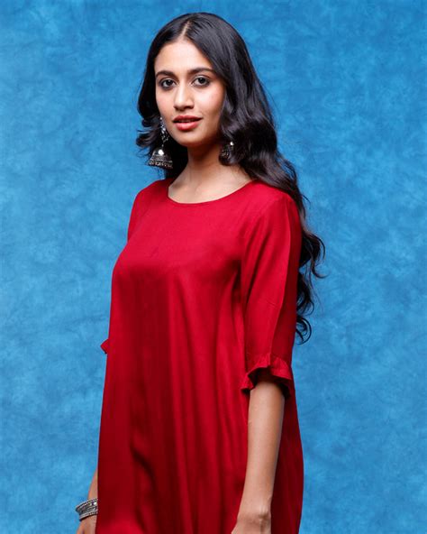 Maroon Aline Frilled Kurta With Pants For Women – The Svaya