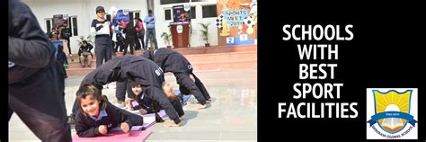 Sports School 的图像结果