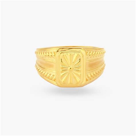 Starburst Gold Finger Ring for Men