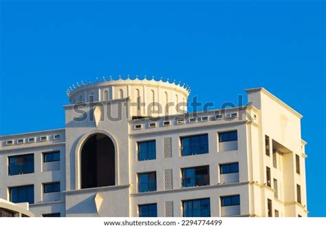 Small Building Top View 的图像结果