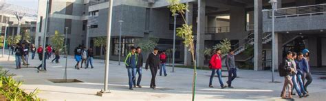 IIT Gandhinagar | SERC Preparatory School in THEP 2016