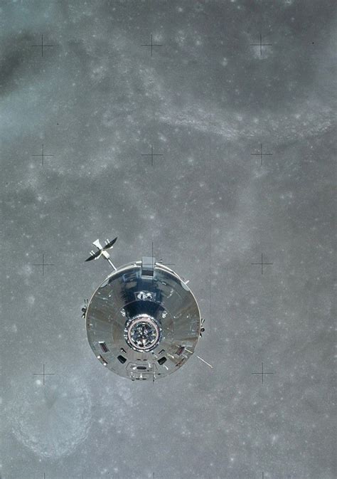 Apollo 16 Command Module 的图像结果