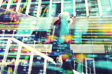 Stock Business Guy 的图像结果