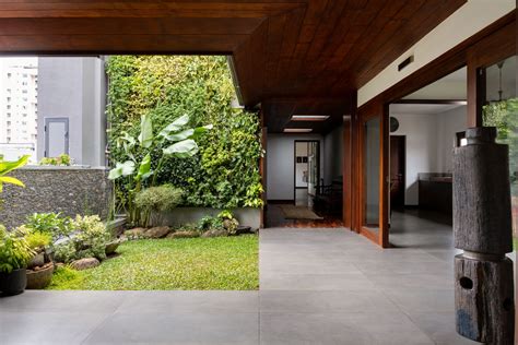 7 things to keep in mind when preparing your outdoor plants for the ...