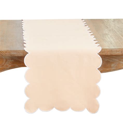 Scalloped Table Runner – Pier 1