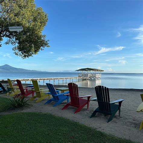 LIAMO REEF RESORT (Kimbe) - Inn Reviews & Photos - Tripadvisor