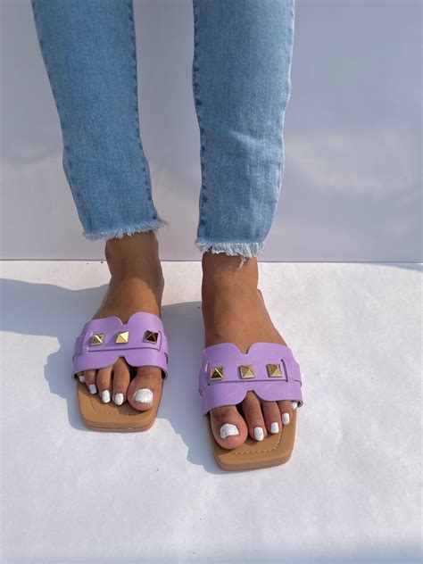 Lilac Golden Stud Flats – Aashi.Co