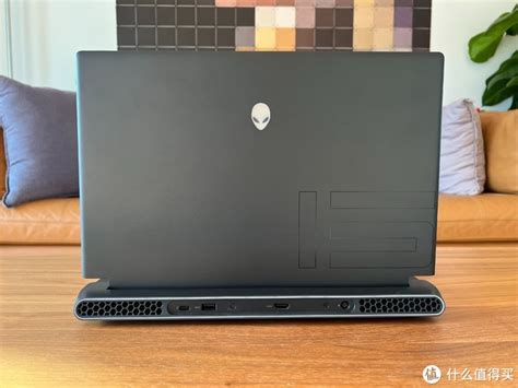 Alienware M15 R6 SPAC 的图像结果