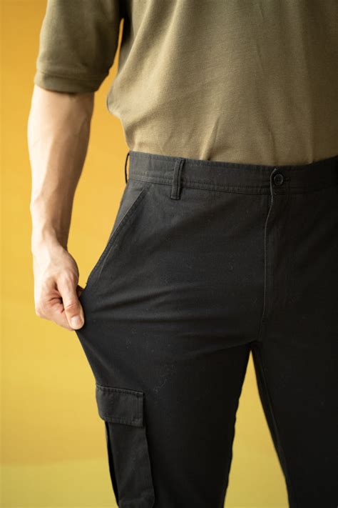 Buy Cargo Pants For Men Online in India | Best Cargos For Men