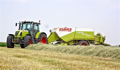 CLAAS ares 697 atz 4rm - E-FARM GmbH - Landwirt.com