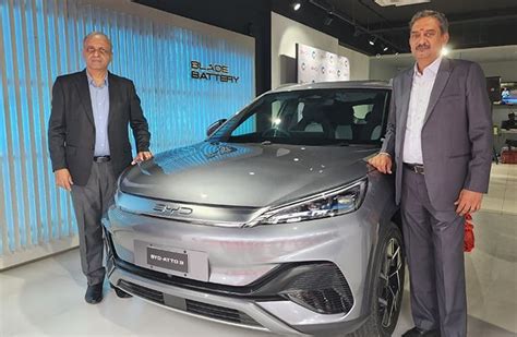 BYD India inaugurates EV dealership in Surat | Autocar Professional