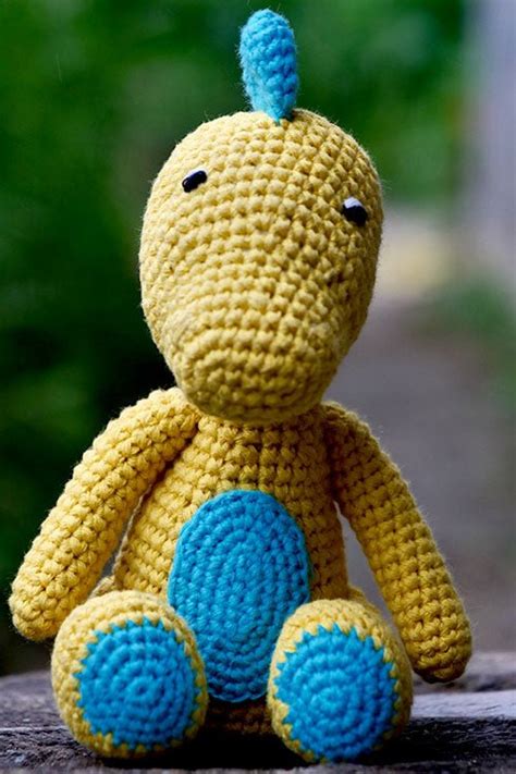Himalayan Blooms crochet baby dragon toys | Available on The Mom Store.