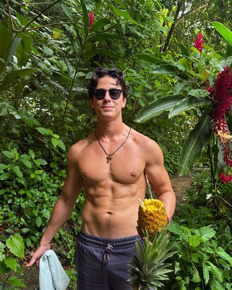 Matt Rhoades | Health is wealth Full photoshoot on my Fanfix, link in ...