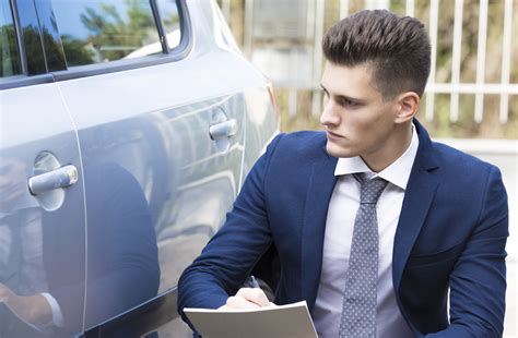 How Does an Insurance Investigator Fight Fraud?