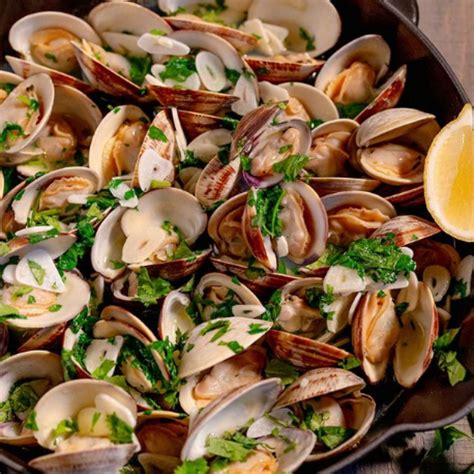 How To Cook Freshwater Clams - Recipes.net