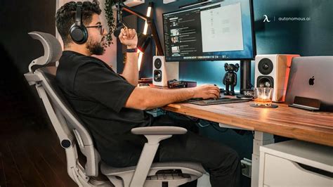 What Is Safe Distance From Computer Monitor 的图像结果