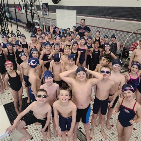 Carmel Swim Club (@thecarmelswimclub) • Instagram photos and videos