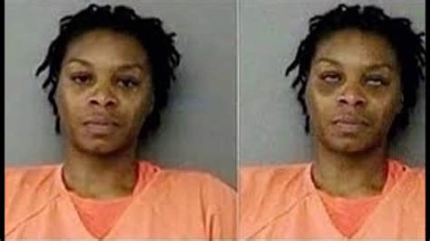 Sandra Bland Mugshot Comparison - YouTube