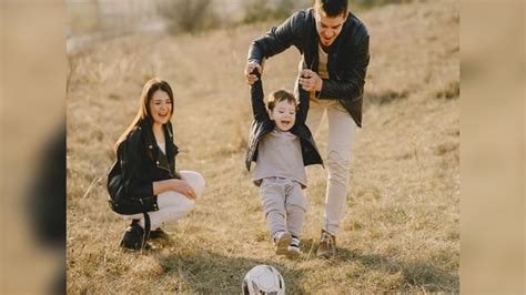 'Physical activity, less screen time linked to better function in kids'