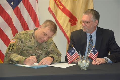 Fort Gordon forges partnership with SRNS | Article | The United States Army